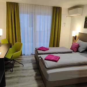 Hotel Gaestehaus Stock Zimmer Wasserfall